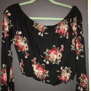 Off shoulder cropped